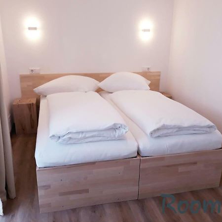 Modernes Apartment Metzingen Mittelstadt Zewnętrze zdjęcie